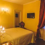Canella Hotel *